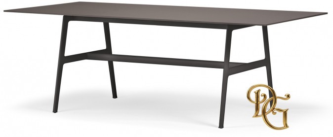 Стол обеденный Seax