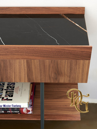 Консоль Arial