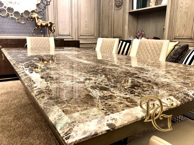 Стол обеденный Haussman