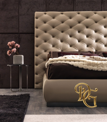 Столик журнальный Tiago