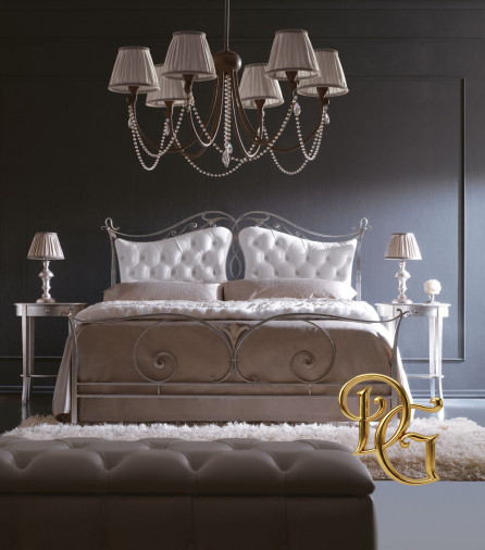 Тумбочка Camelot