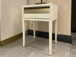 Тумбочка Rhona 2497