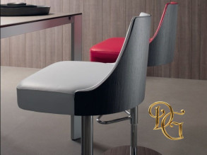 Барный стул Mila High