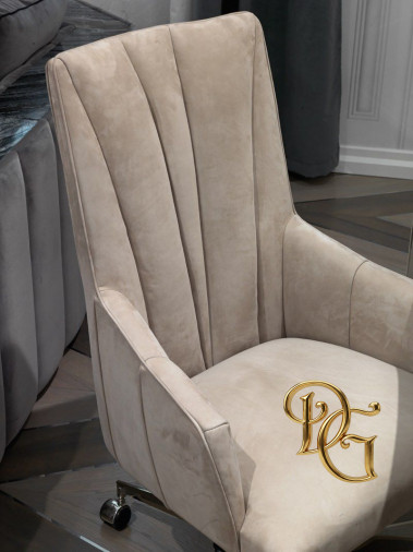 Кресло руководителя Ginsberg