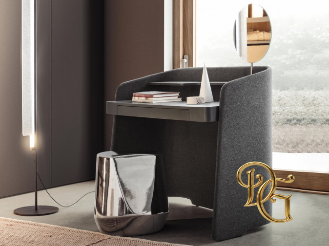 Туалетный столик Chloe Vanity