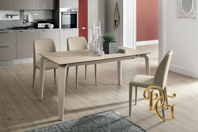 Стол обеденный Magellano