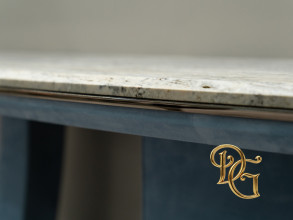 Консоль Damien