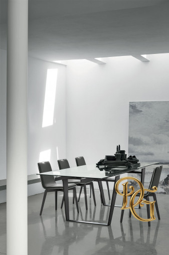 Стол обеденный Zeus