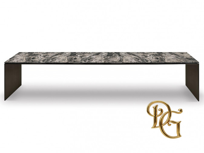 Стол обеденный Linha Dining