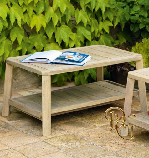 Столик журнальный Petit Club