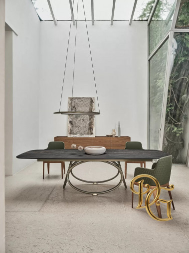 Стол обеденный Louis