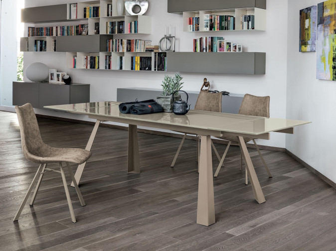 Стол обеденный Ponente