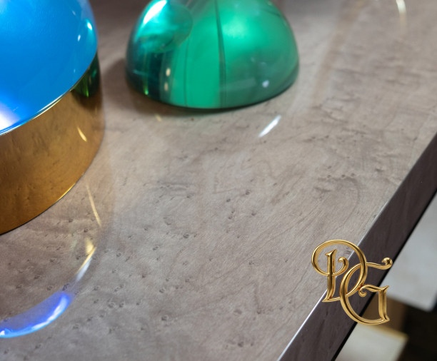 Консоль Kelly