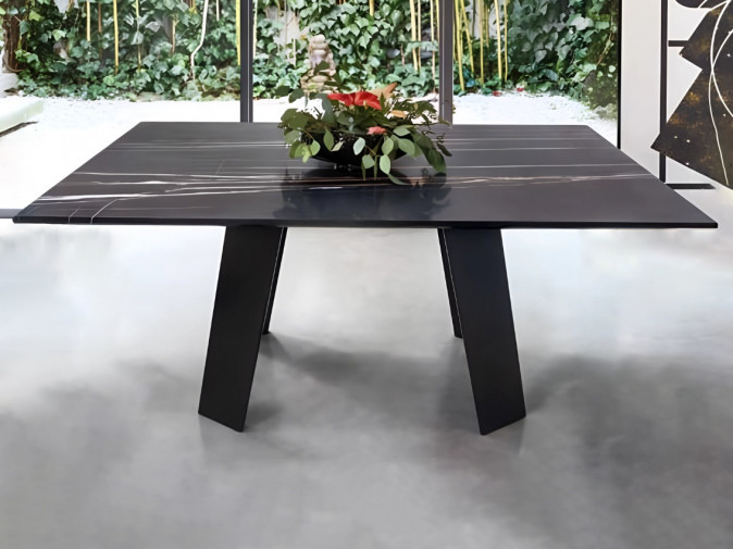 Стол обеденный Clovis