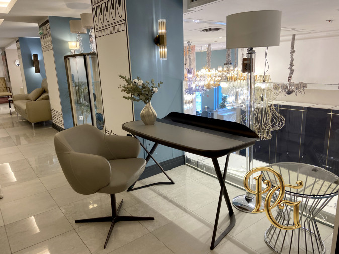 Стол письменный Cocoon Leather