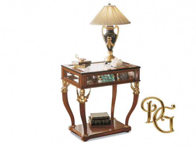 Столик журнальный T43