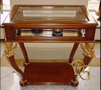 Столик журнальный T43