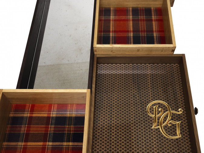 Столик журнальный The Dreamers