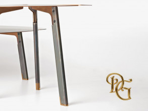 Столик журнальный Placas