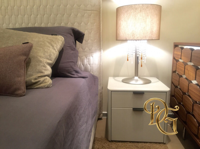 Тумбочка Timeless