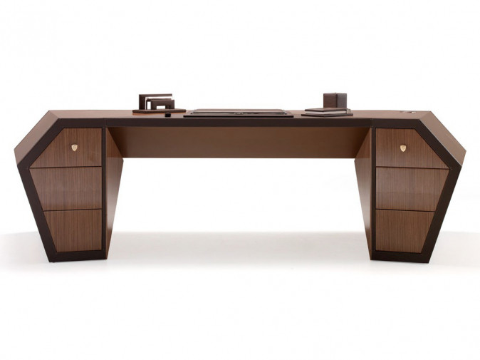 Стол письменный Long Beach