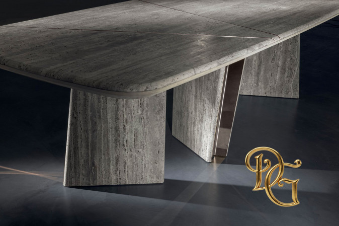 Стол обеденный Mouth