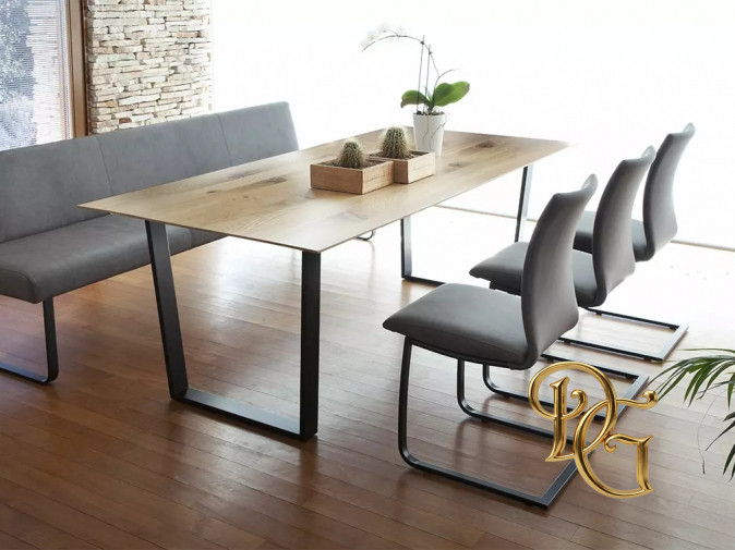 Стол обеденный U-Table