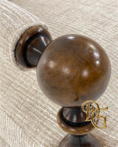 Кресло Transitional-Style