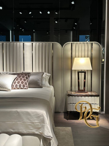 Тумбочка Hollywood