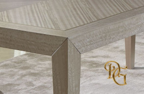 Стол обеденный Couture