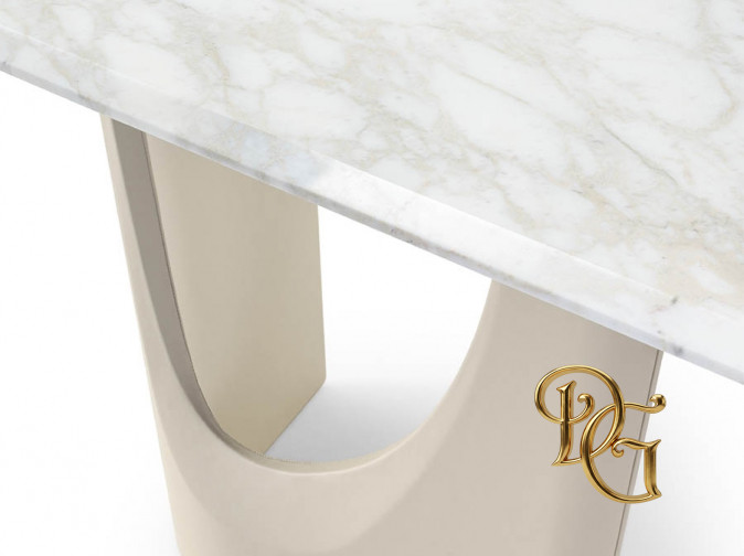 Стол обеденный Pinnacle