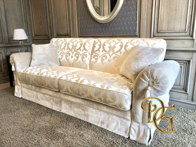 Диван Valence Milk