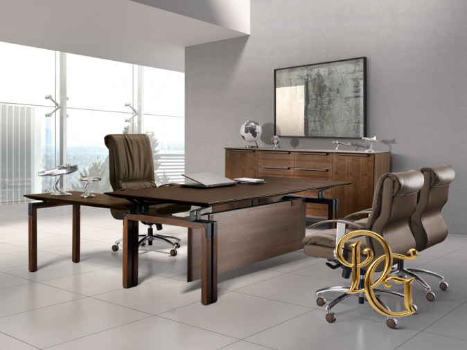 Кресло руководителя Lux