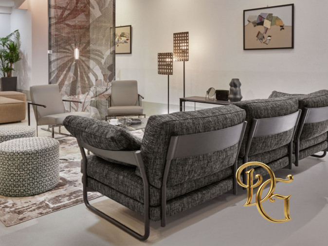 Столик журнальный Alef