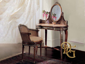 Туалетный столик 2105