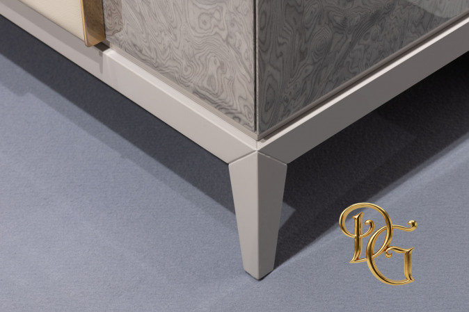 Тумбочка Scarlet