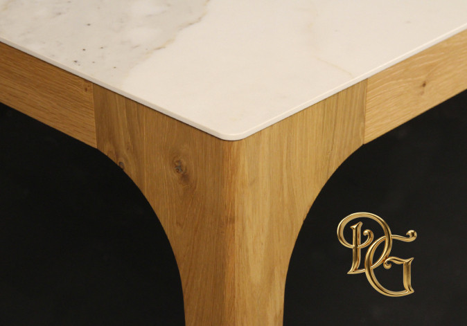 Стол обеденный Cargo