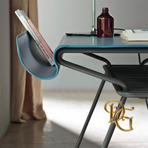 Стол письменный Taylor