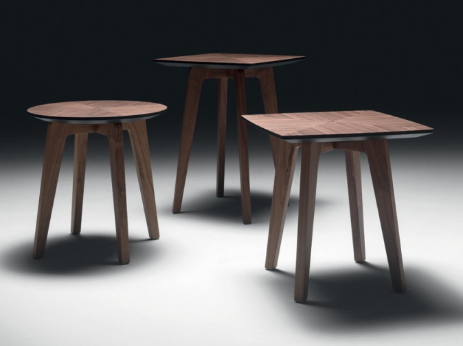 Столик журнальный Tommi