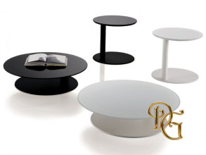 Столик журнальный Kara