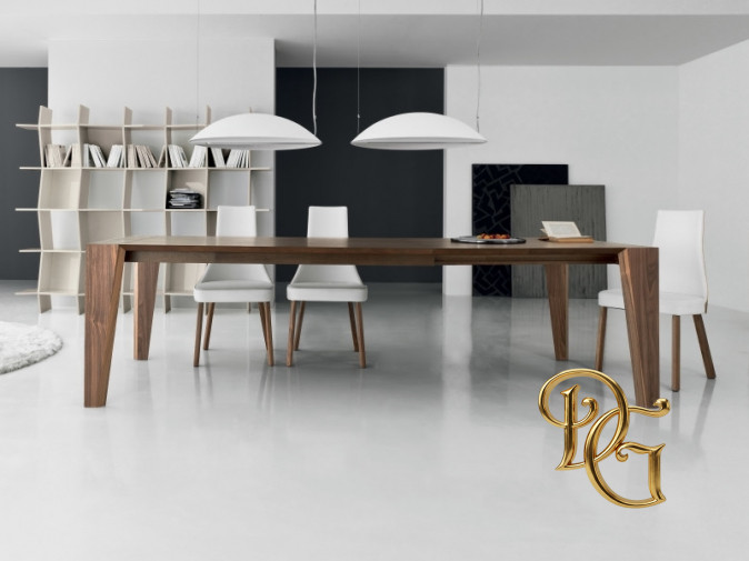 Стол обеденный Plus