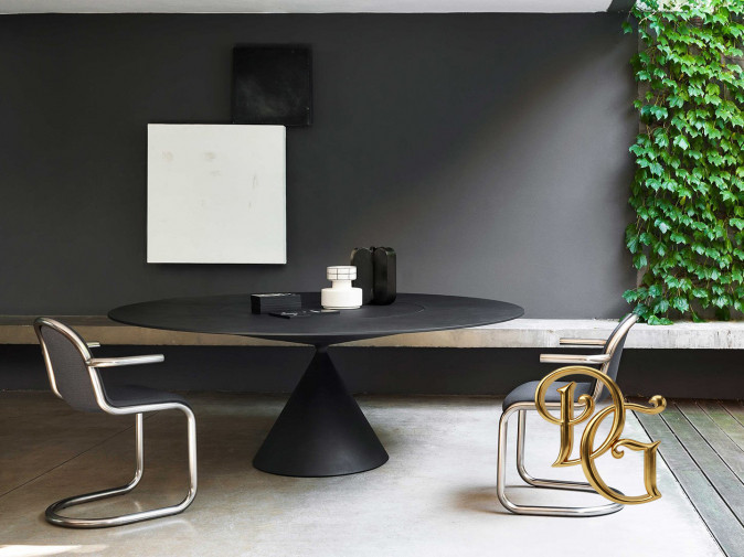 Стол обеденный Clay