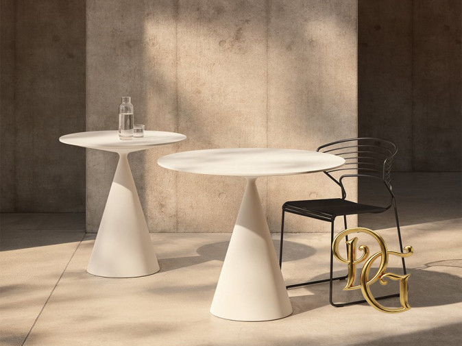 Стол обеденный Clay