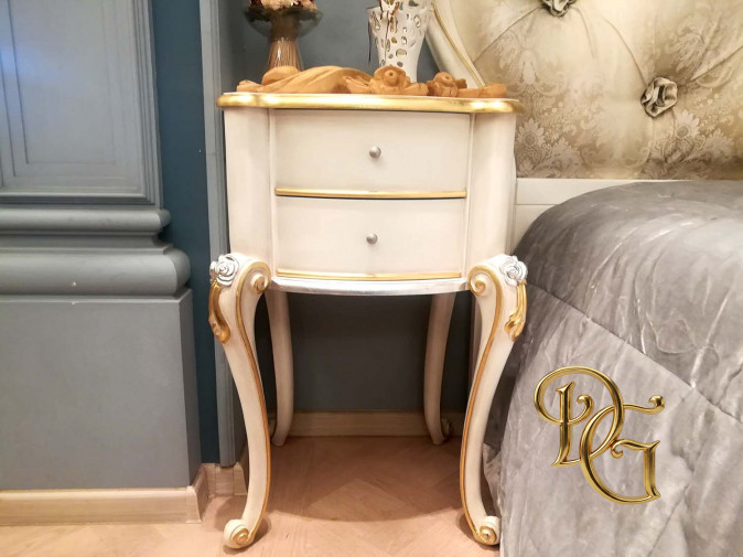 Тумбочка Lucrezia