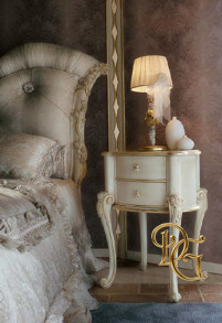 Тумбочка Lucrezia