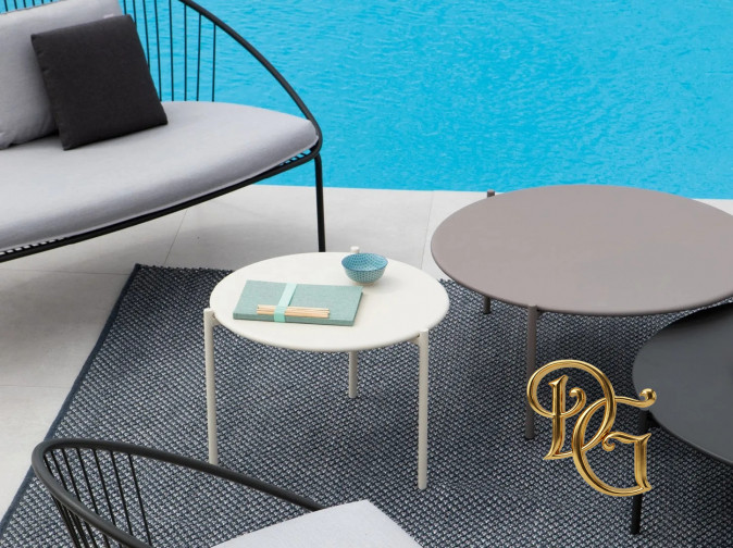 Столик журнальный Hug Small