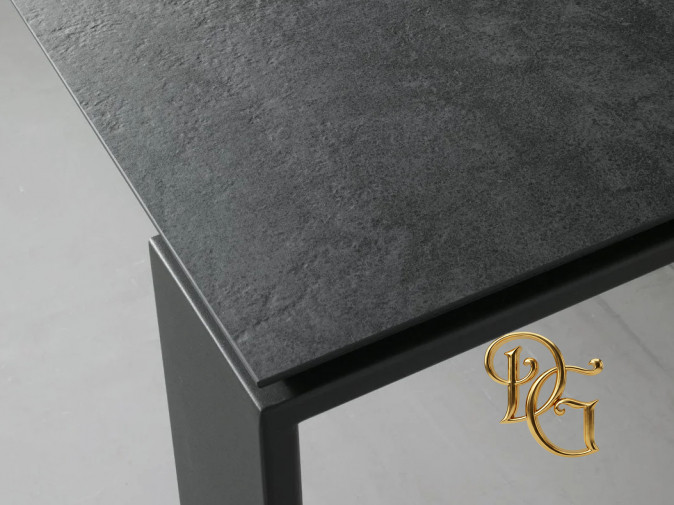 Стол обеденный Keram