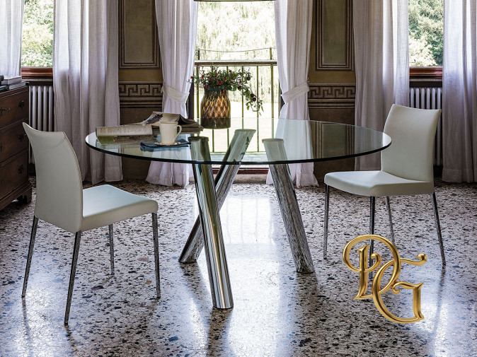 Стол обеденный Ray