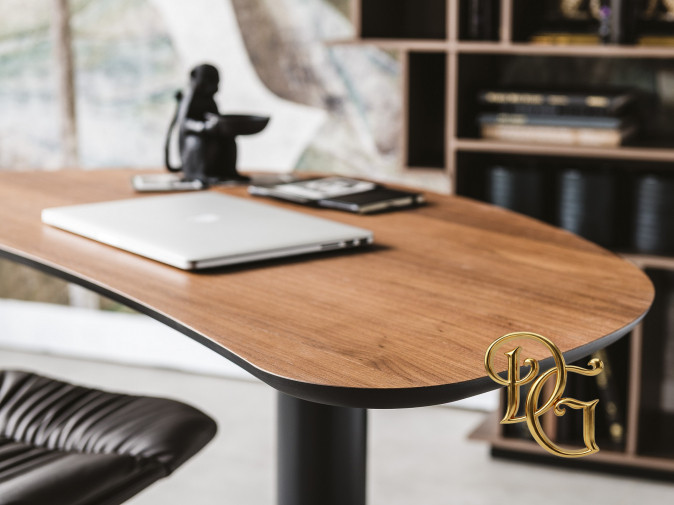 Стол письменный Malibu