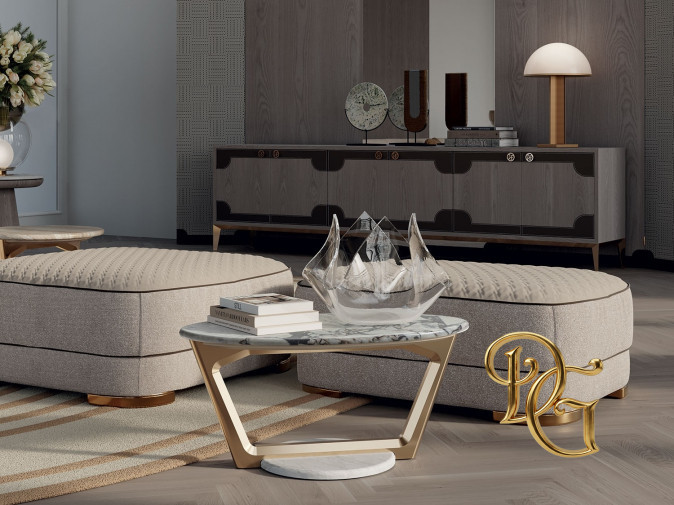 Столик журнальный Savini